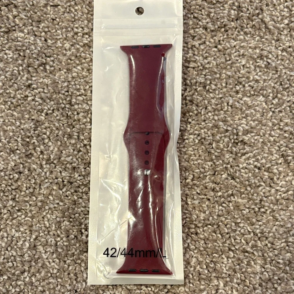 42/44mm Burgundy Silicone Watch Band – Replacement Sport Strap